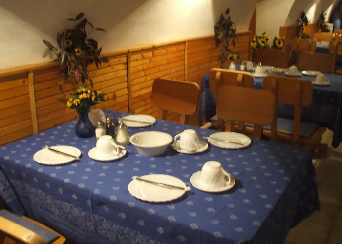 Krisztina Panzio Otel Balatonalmádi